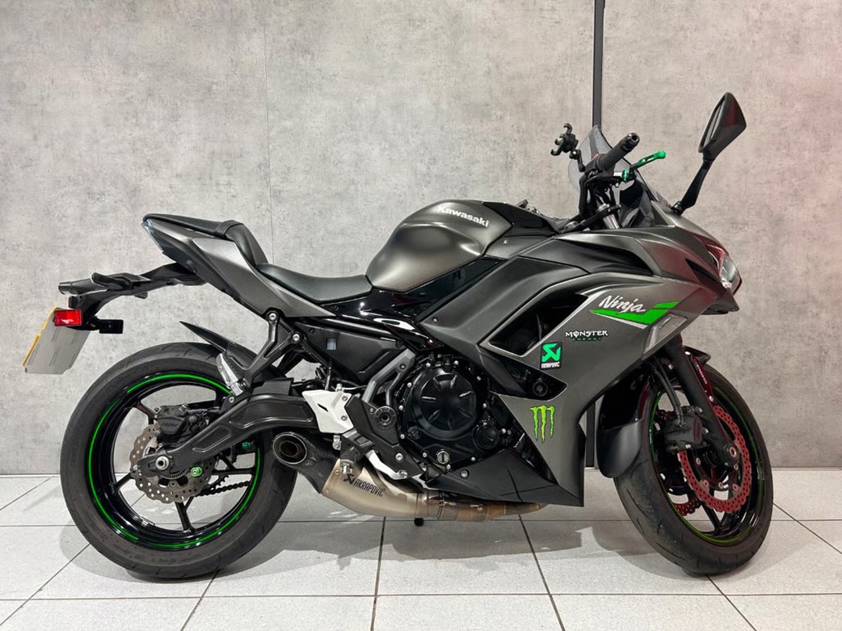 2023 KAWASAKI NINJA 650 PERFORMANCE