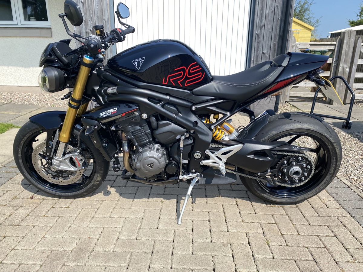  Speed Triple 1200 RS 
