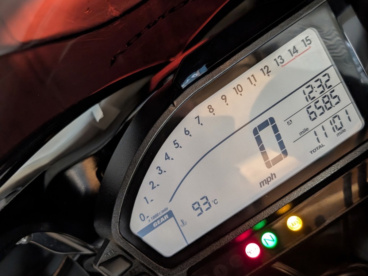 2015 Honda CBR1000RR Fireblade HRC – Low Mileage – Excellent Condition