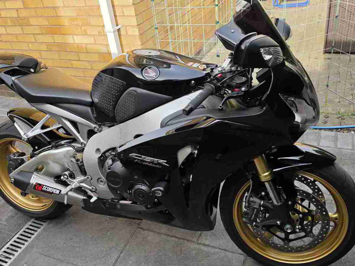 2010 Honda CBR1000RR Fireblade 