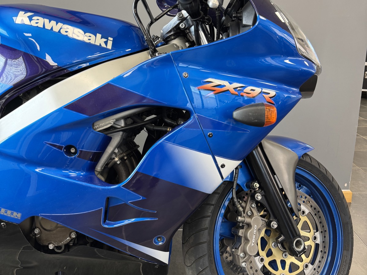 Kawasaki ZX-9R – 26,158 Miles – Outstanding Original Example £2995