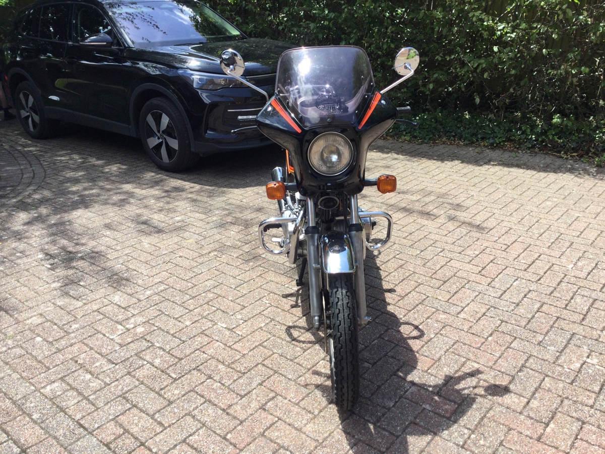 1981 Honda CB400N Super Dream – Black | Classic 80s Icon
