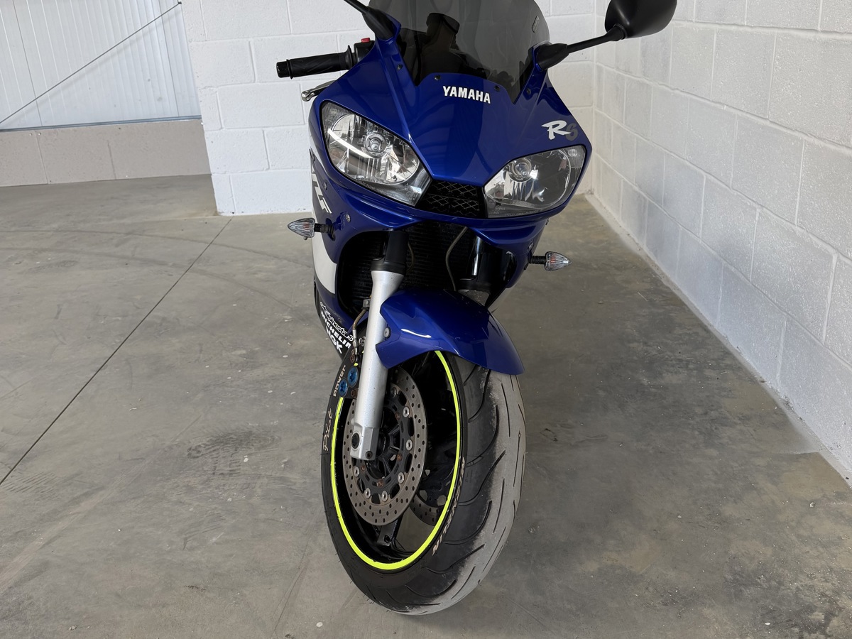 2001 Yamaha YZF-R6 – 21,000 Miles – 12 Months MOT – Fresh Service & New Tyres