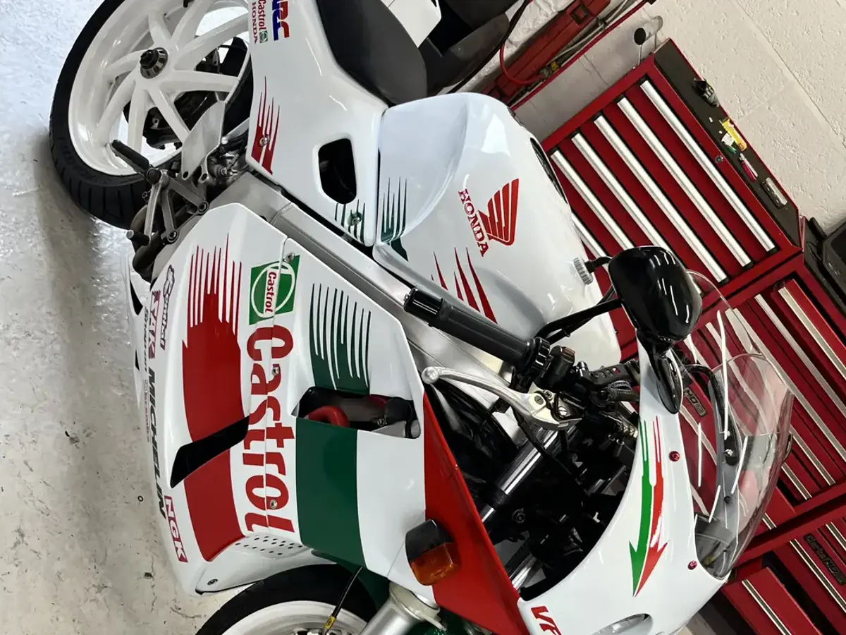 Honda VFR400R NC30 | Extensive History | ART Exhaust | Great Conditio